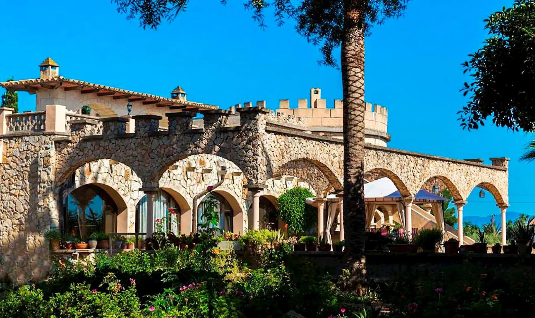 Castell Bohio Villa Urbanicacion ses palmeres