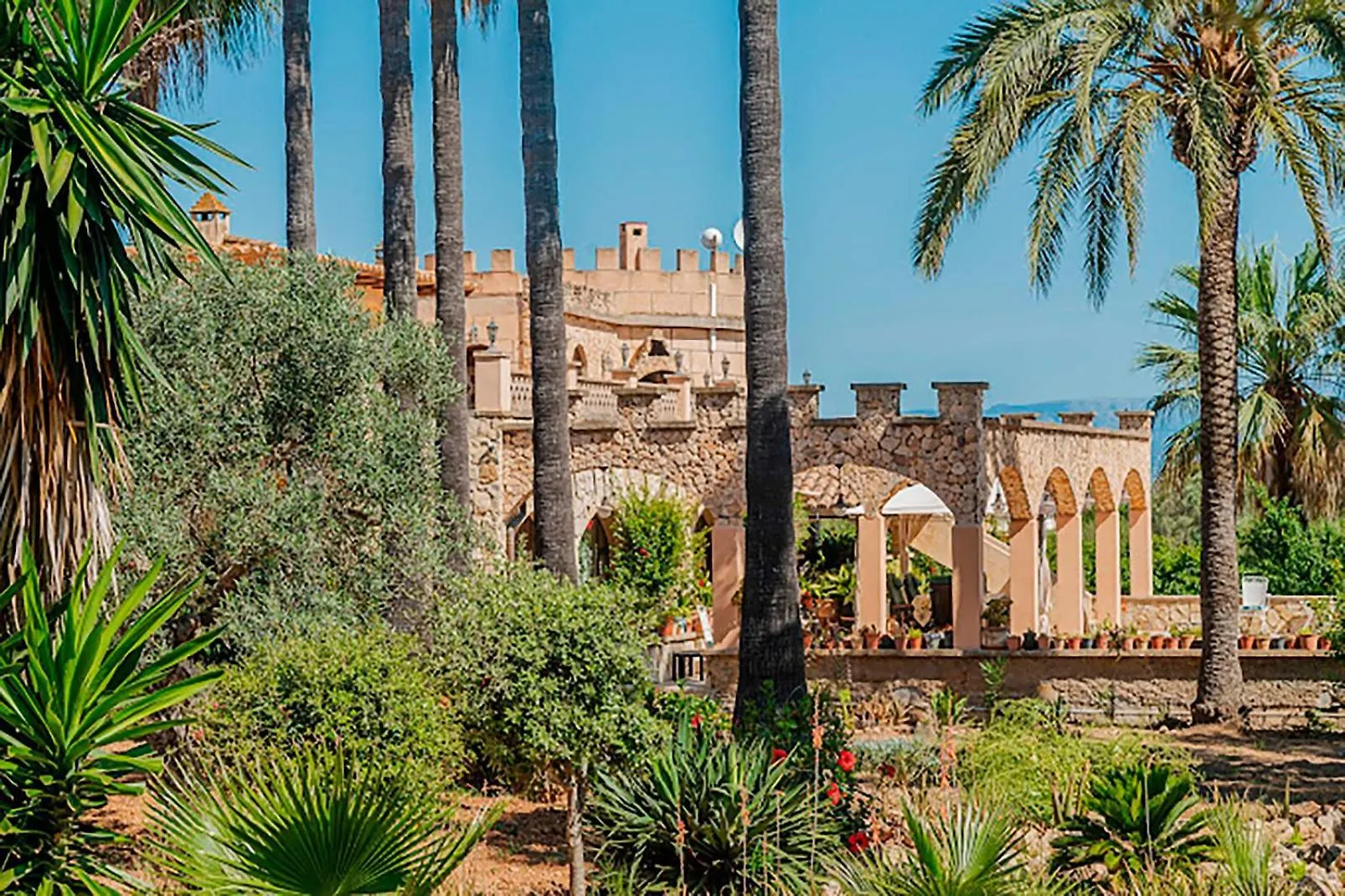 Castell Bohio Villa Urbanicacion ses palmeres