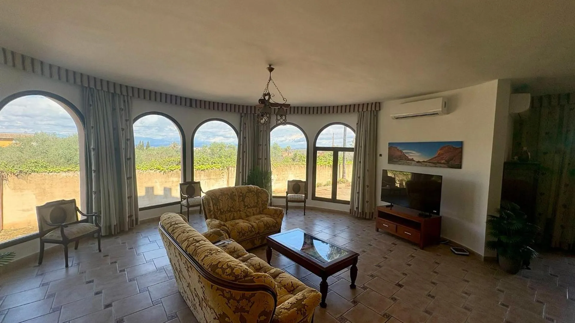 Castell Bohio Villa Urbanicacion ses palmeres Spanien